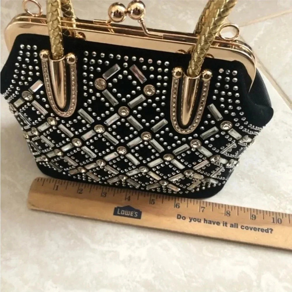 NWOT Elegant Night Hand Bag /Crossbody - Picture 6 of 8